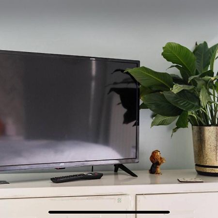 Attractive Comfortable Room In Friendly House Гастингс Экстерьер фото